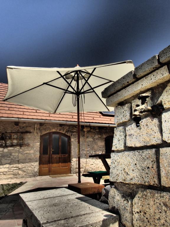 Boldogkohaz Hotel Boldogkovaralja Luaran gambar
